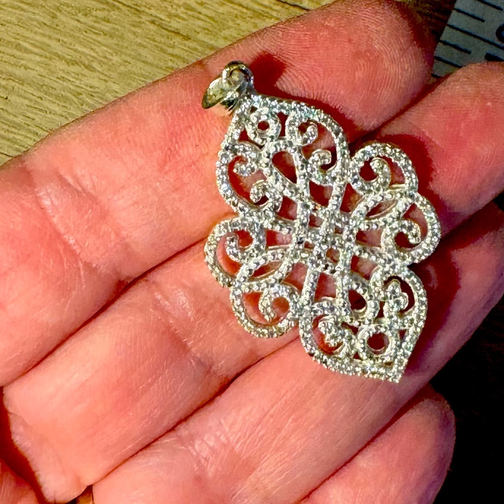 Sparkling, Medallion style pendant for necklace or accessory